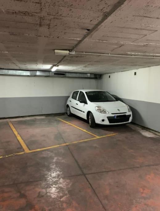 Malagueta, Free Parking, Center & Beach Malaga Luaran gambar