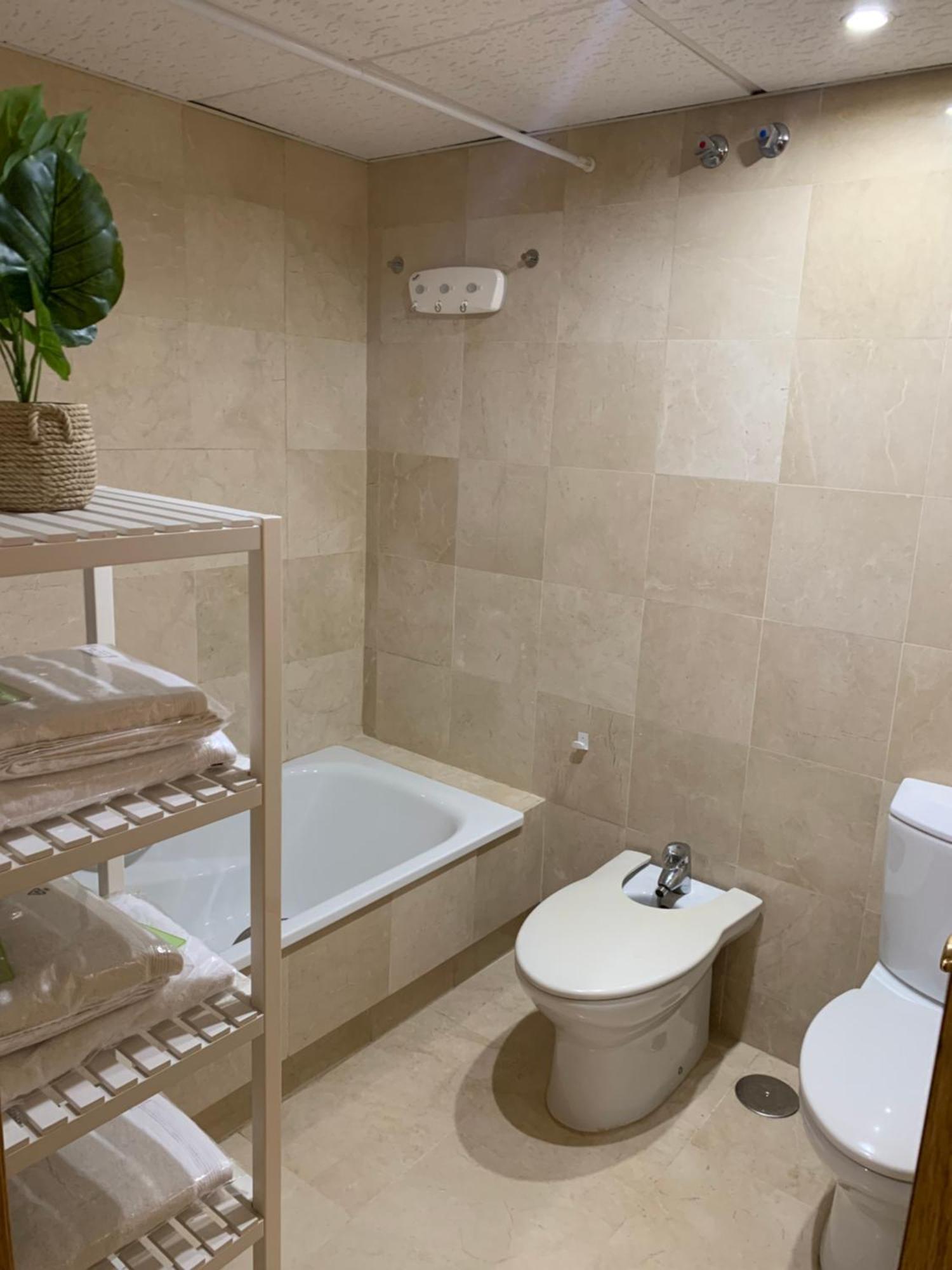 Malagueta, Free Parking, Center & Beach Malaga Luaran gambar